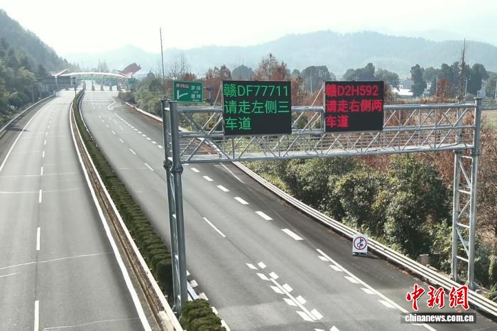 “车等杆”变“杆等车”  江西