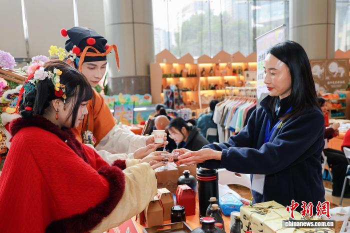 把“村礼”搬进博物院 “浙里年味·乡博市集”在杭开市