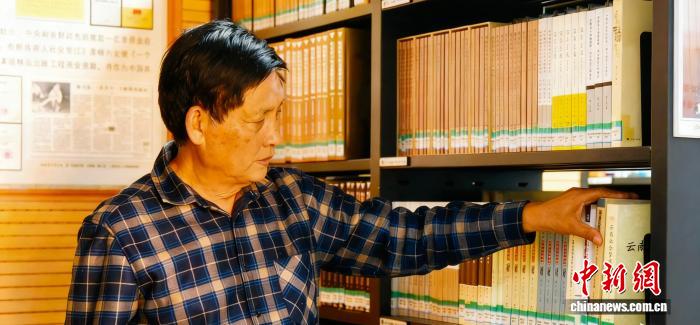 杨六金：三十七载，为莽人找寻现代之路