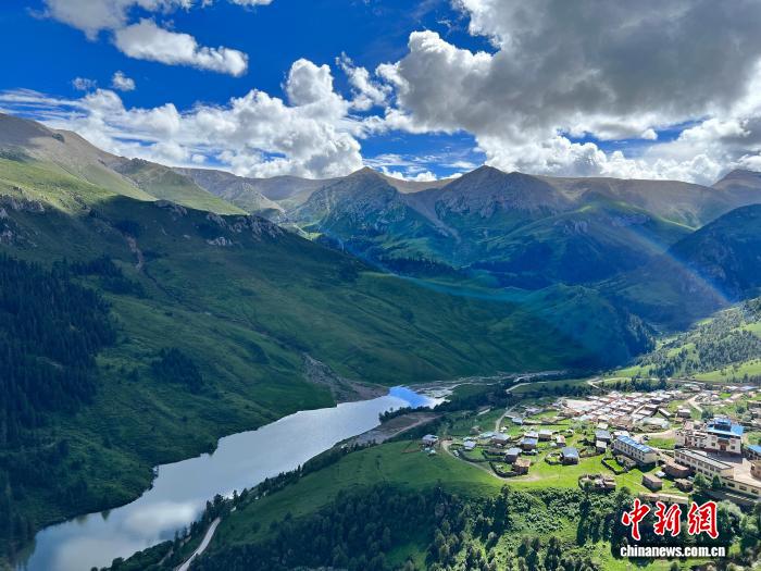 青海玉树：“十四五”时期 生态富民之路越走越宽