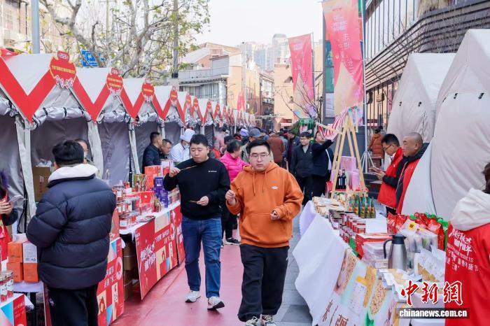 “宁夏好物”新春年货节上海启幕 特色产品热销长三角