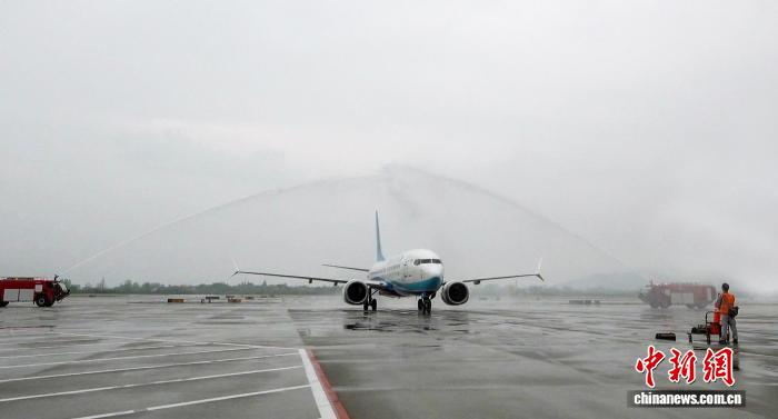 南京直飞雅加达客运航线开通