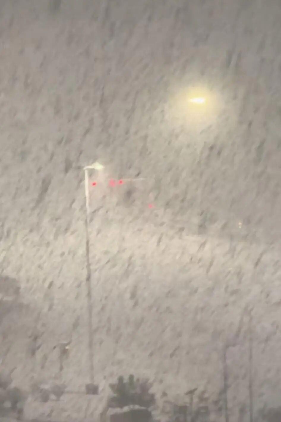 威海、烟台雪下到“冒烟”！今天这些地方还有大到暴雪