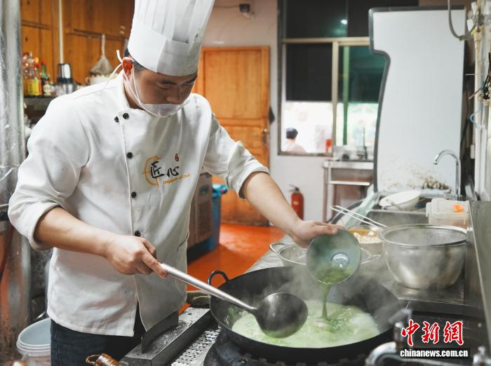 （寻味中华｜饮食）以茶入馔清香