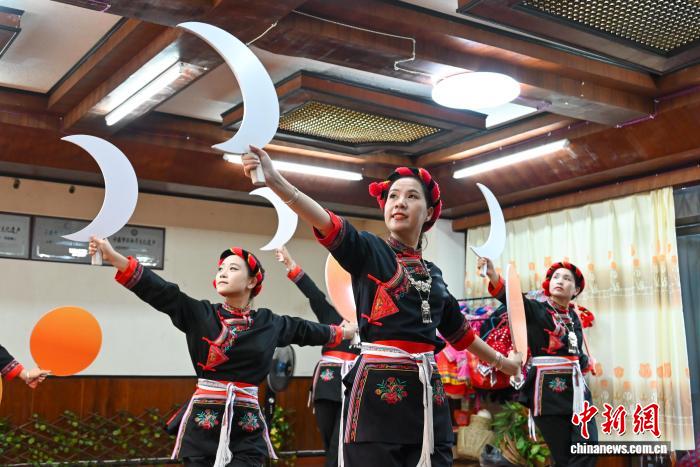 福建宁德：畲舞不止 传承不息