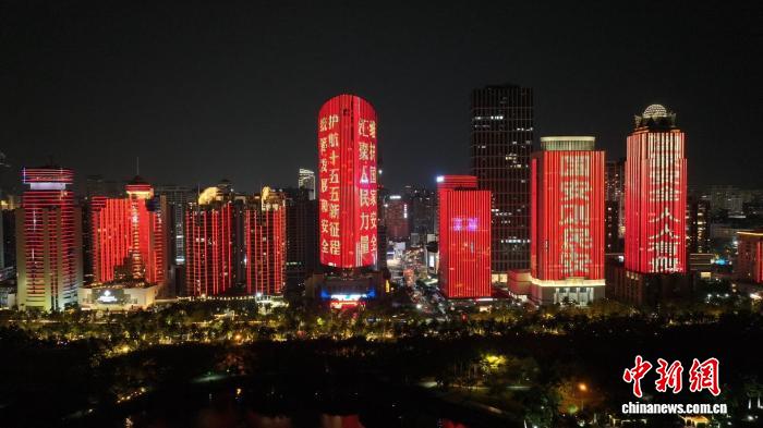 海南通过主题列车、科普大篷车等