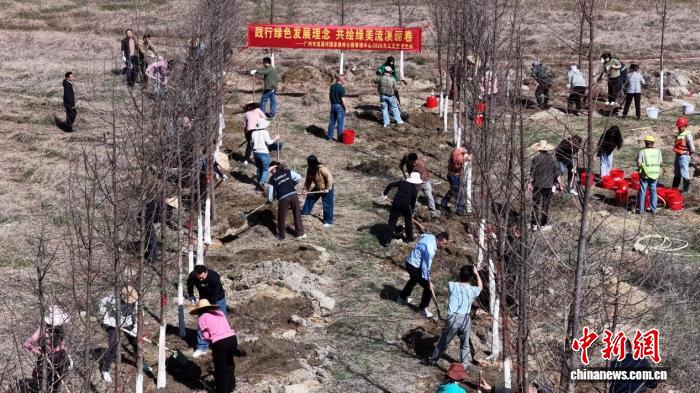 广州书写国际化山水园林城市“出新出彩”绿色答卷