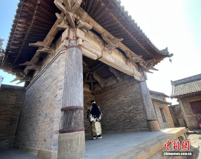 千年匠心藏“声”机：中国古戏台的天然扩音“黑科技”