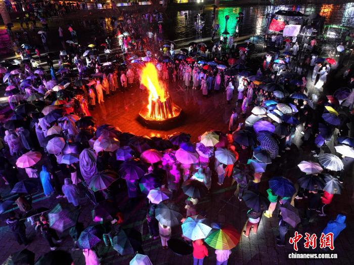 夏至追光漠河 “白夜”盛会燃动神州北极