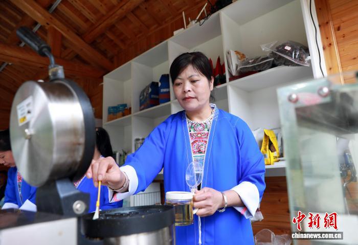 （走进中国乡村）广西深山侗寨飘