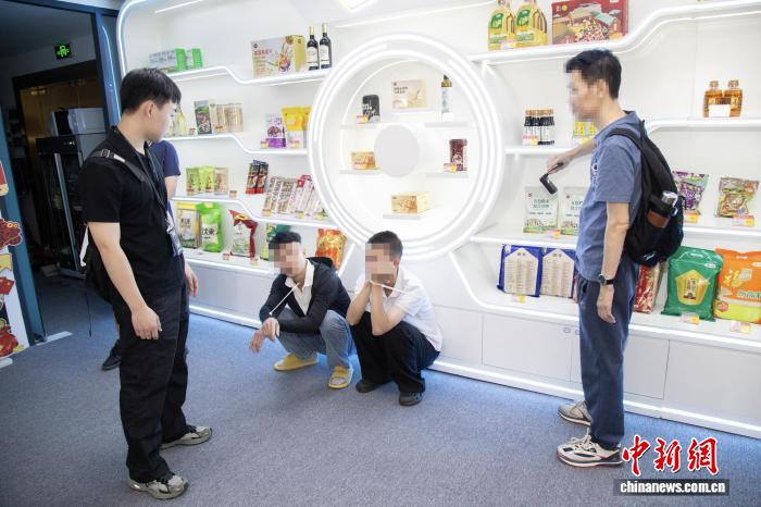 广东公安侦破养老诈骗案160起刑拘954人