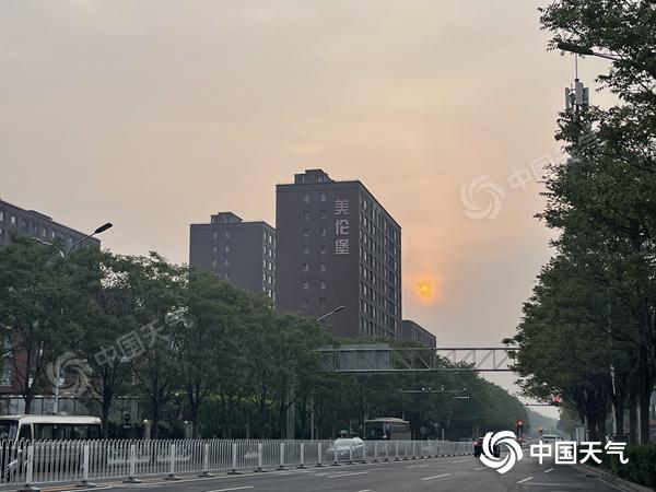 今明两天北京以多云或阴为主 山区有分散雷阵雨