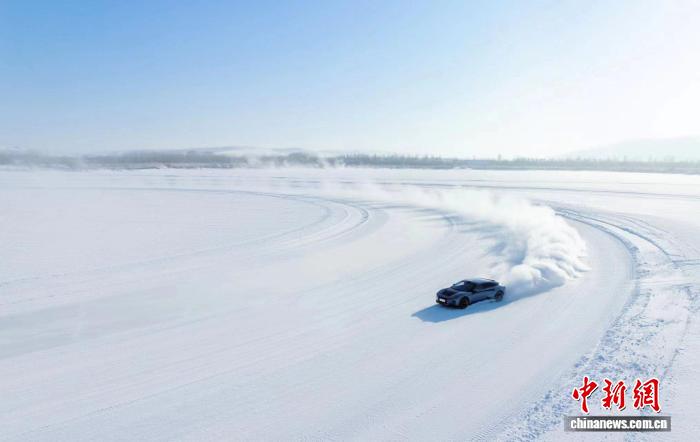 内蒙古“冷资源”唤醒“热赛道”