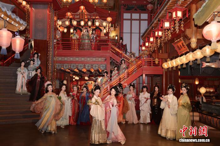 长安春日“花神”移动巡游 开启古城文化新场景