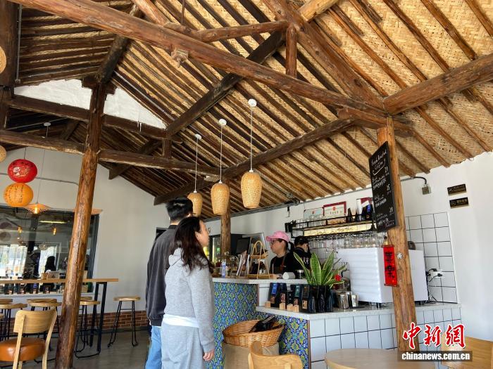 “洋女婿”中国创业记：在乡村扎根咖啡梦，实现工厂化升级