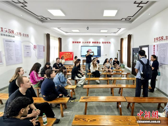 聚焦基层治理产业升级 德国青年长沙探寻乡村发展路径