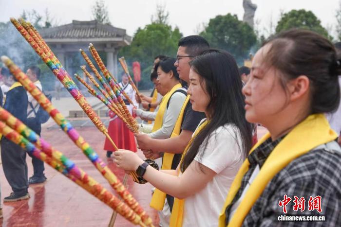 湖北随州：文旅新场景让炎帝文化