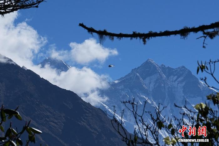 尼警方与登山协会同日回应喜马拉