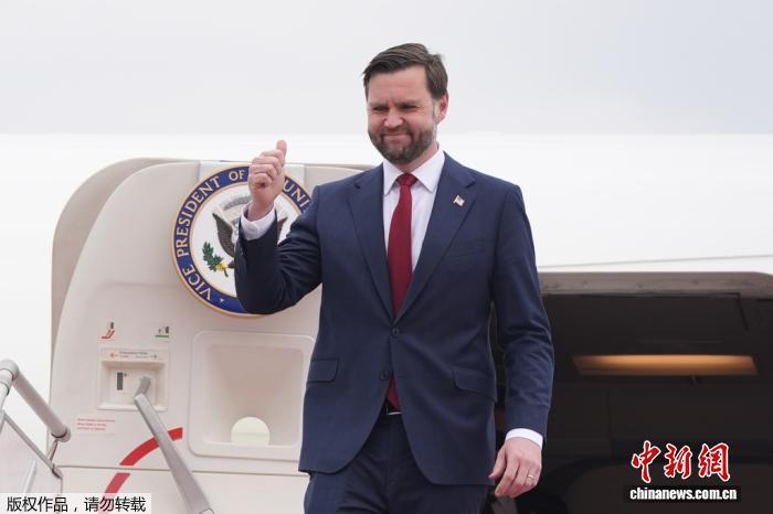 美媒：万斯在促成美伊谈判方面作用关键