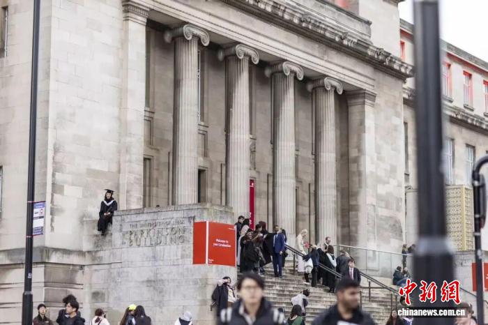 利兹大学常务副校长余海岁：走得快不一定是最好的