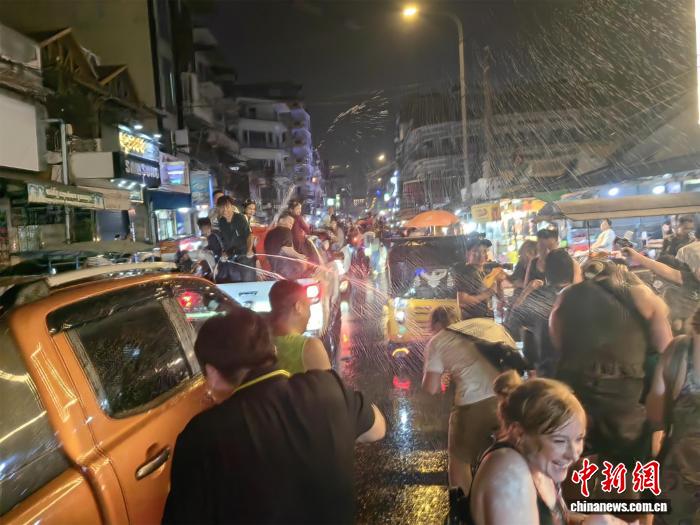 柬新年假期吸引2100万人次国内外游客