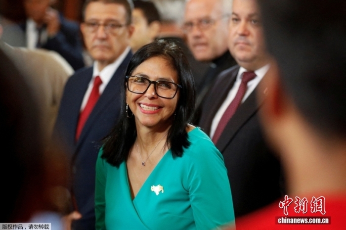 委内瑞拉临时总统：美国的行动给两国关系蒙上“污点”