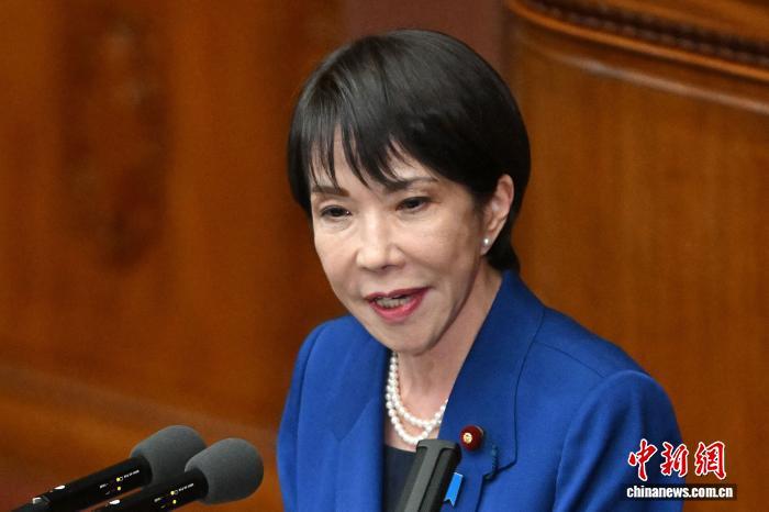 从屡次“拜鬼”到强军扩武，高市早苗越走越危险