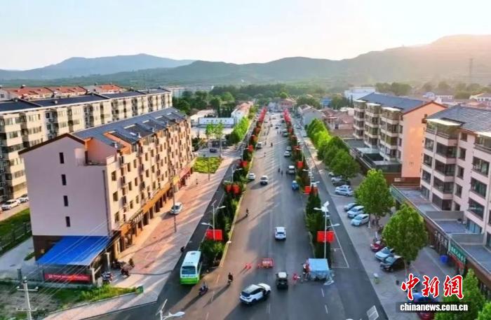 （乡村行·看振兴）路畅业兴民生暖 山西高平绘就振兴好“钱”景